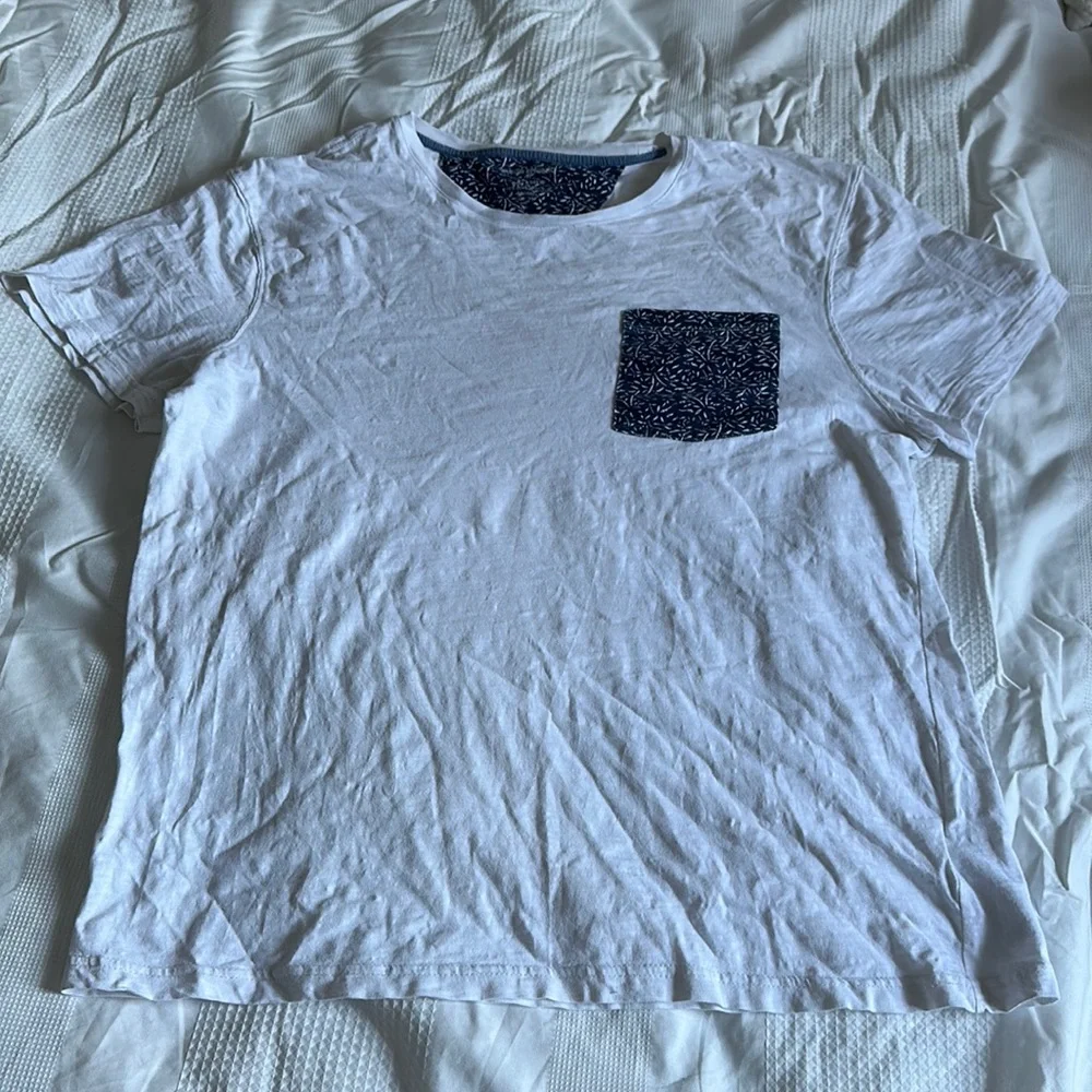 Banana Republic pocket tee